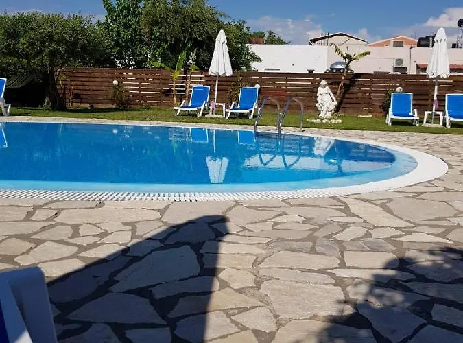 Dora's Appartement Kávos