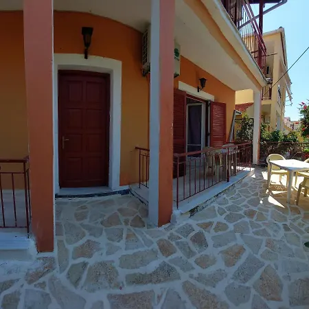 Dora's Appartement Kávos