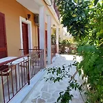 Dora's *