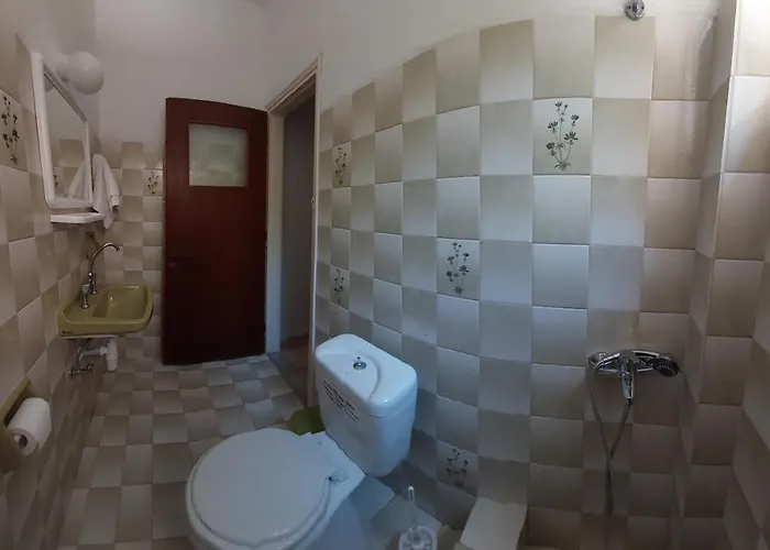 Apartment Dora's